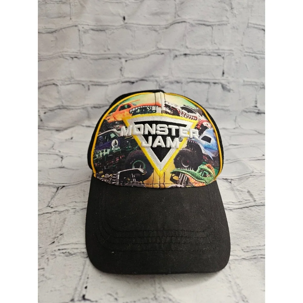 Monster Jam size wear triangle
